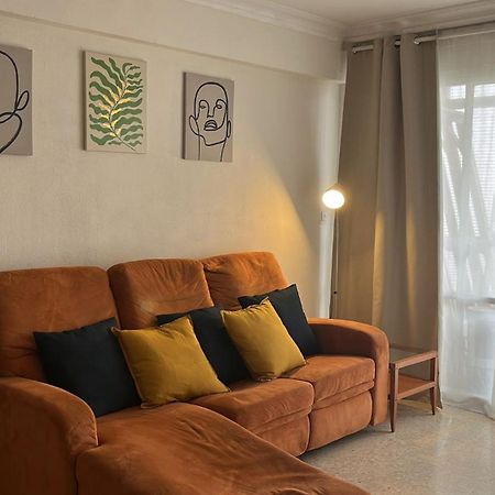 Cozy Apartment Next To Center セビリア エクステリア 写真