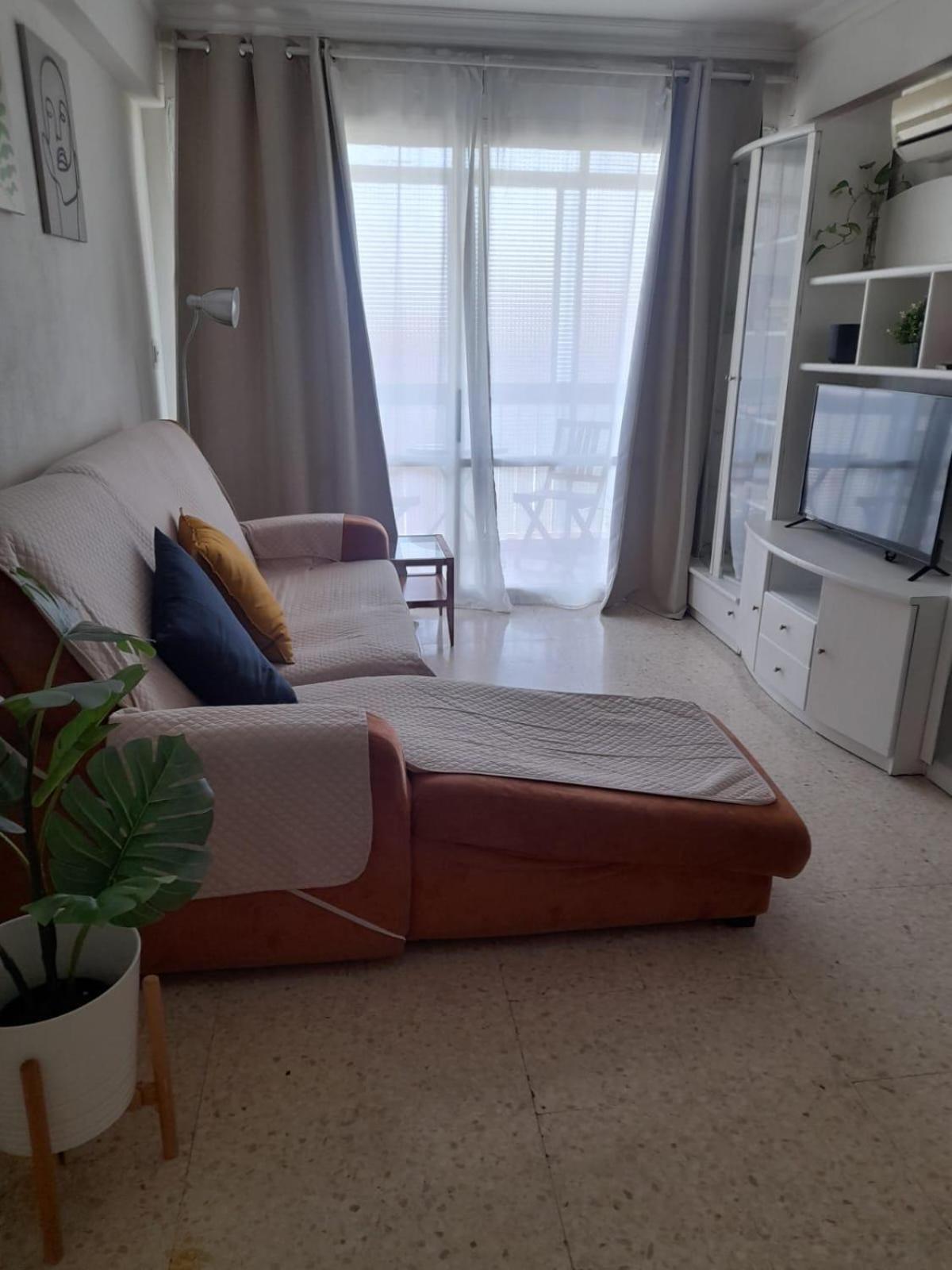 Cozy Apartment Next To Center セビリア エクステリア 写真